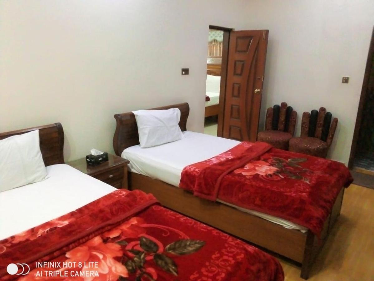 New Royal Residency Pechs Hotell Karachi Exteriör bild