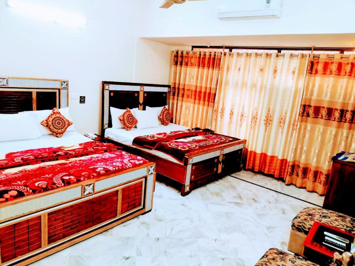 New Royal Residency Pechs Hotell Karachi Exteriör bild